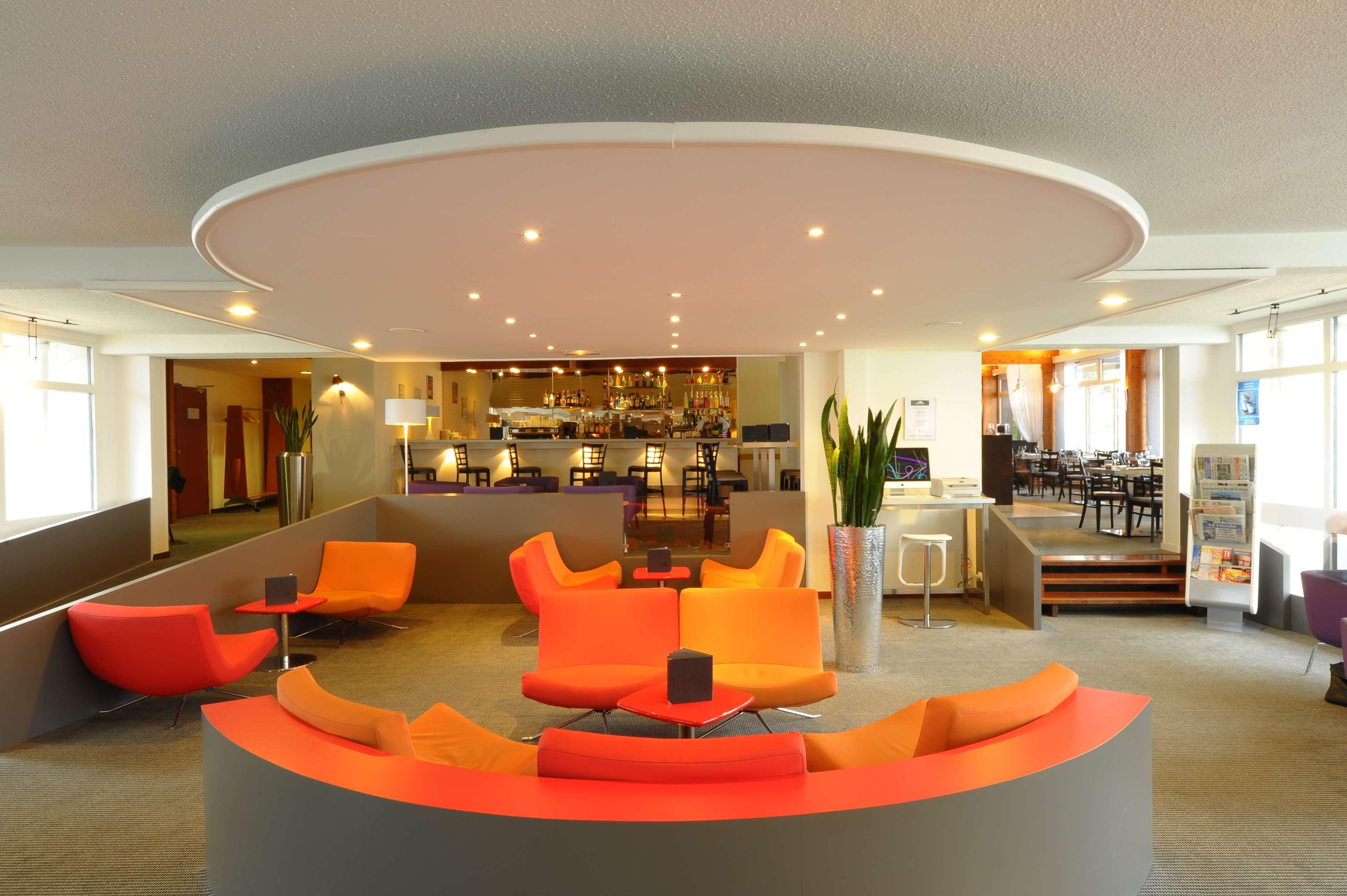 เบสต์ เวสเทิร์น แซ็ง-เอเตียน แอโรปอร์ Hotel อ็องเดรซิเยอซ์-บูเตยง ภายนอก รูปภาพ