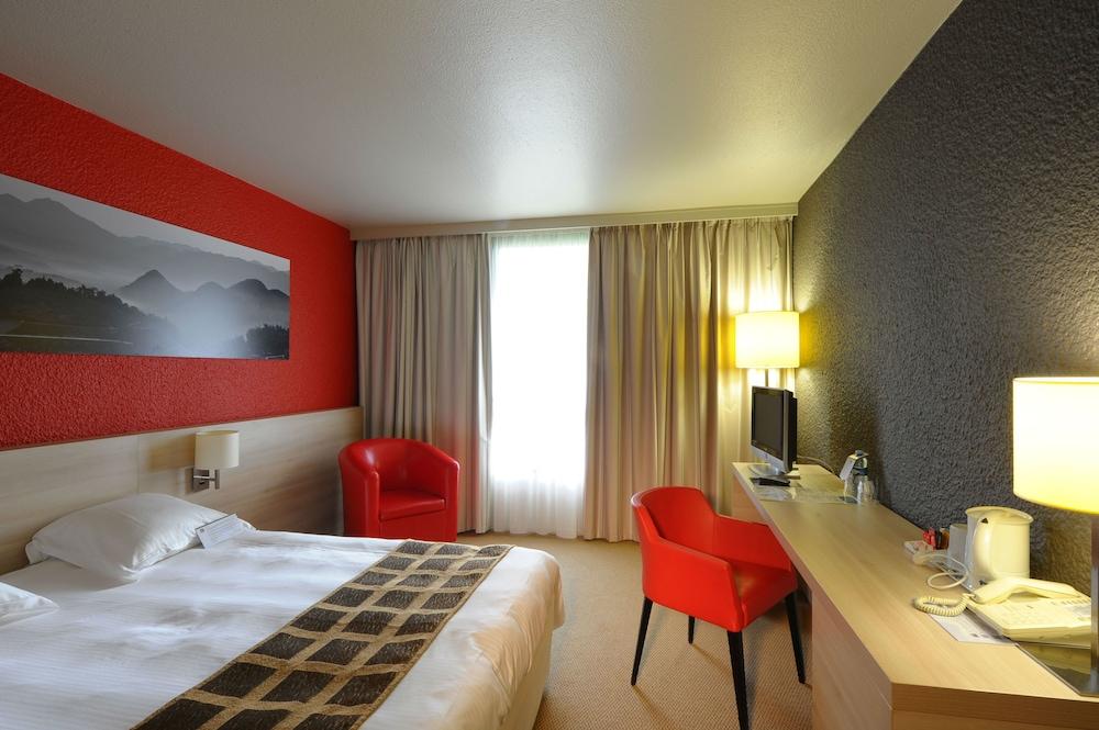 เบสต์ เวสเทิร์น แซ็ง-เอเตียน แอโรปอร์ Hotel อ็องเดรซิเยอซ์-บูเตยง ภายนอก รูปภาพ