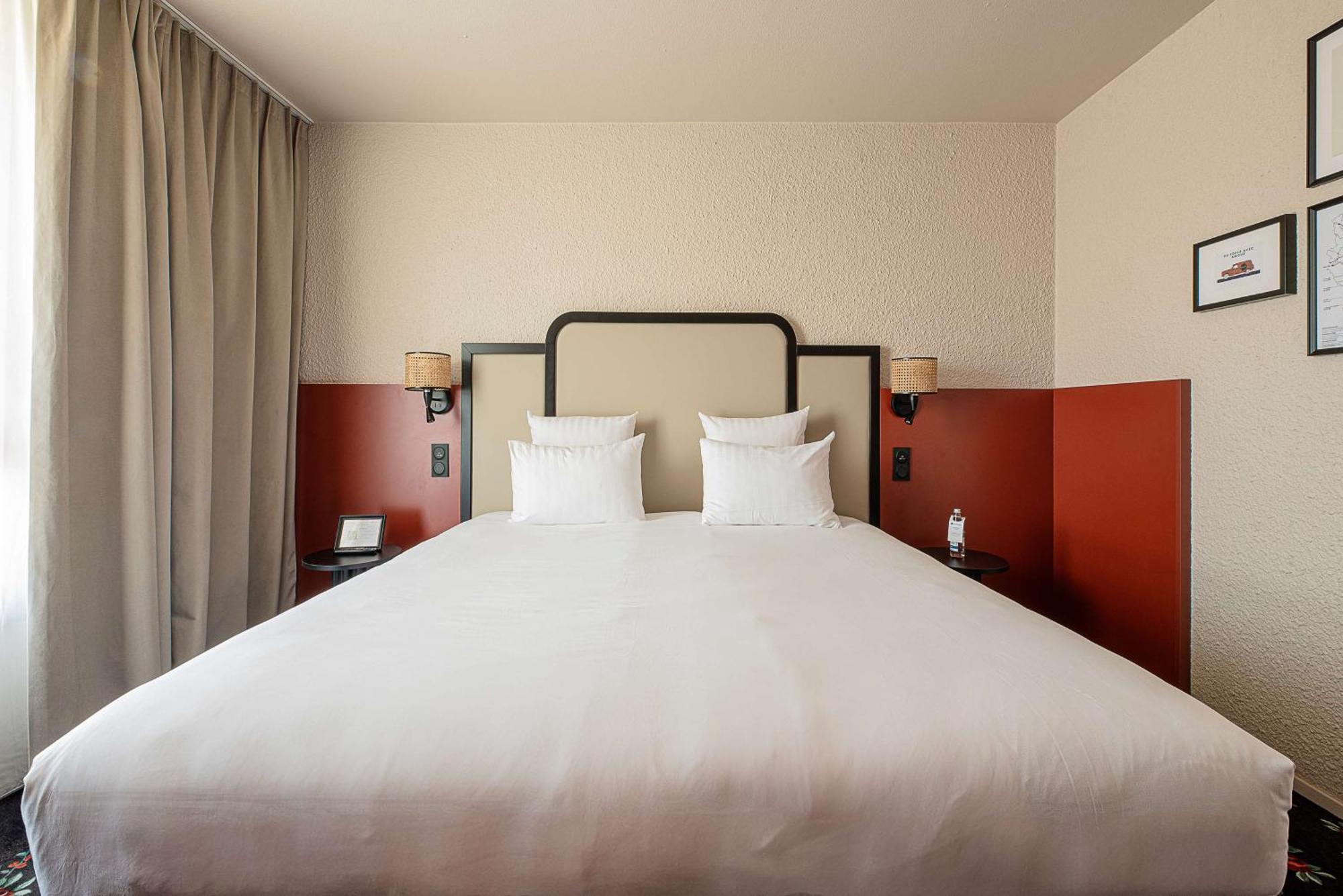 เบสต์ เวสเทิร์น แซ็ง-เอเตียน แอโรปอร์ Hotel อ็องเดรซิเยอซ์-บูเตยง ภายนอก รูปภาพ