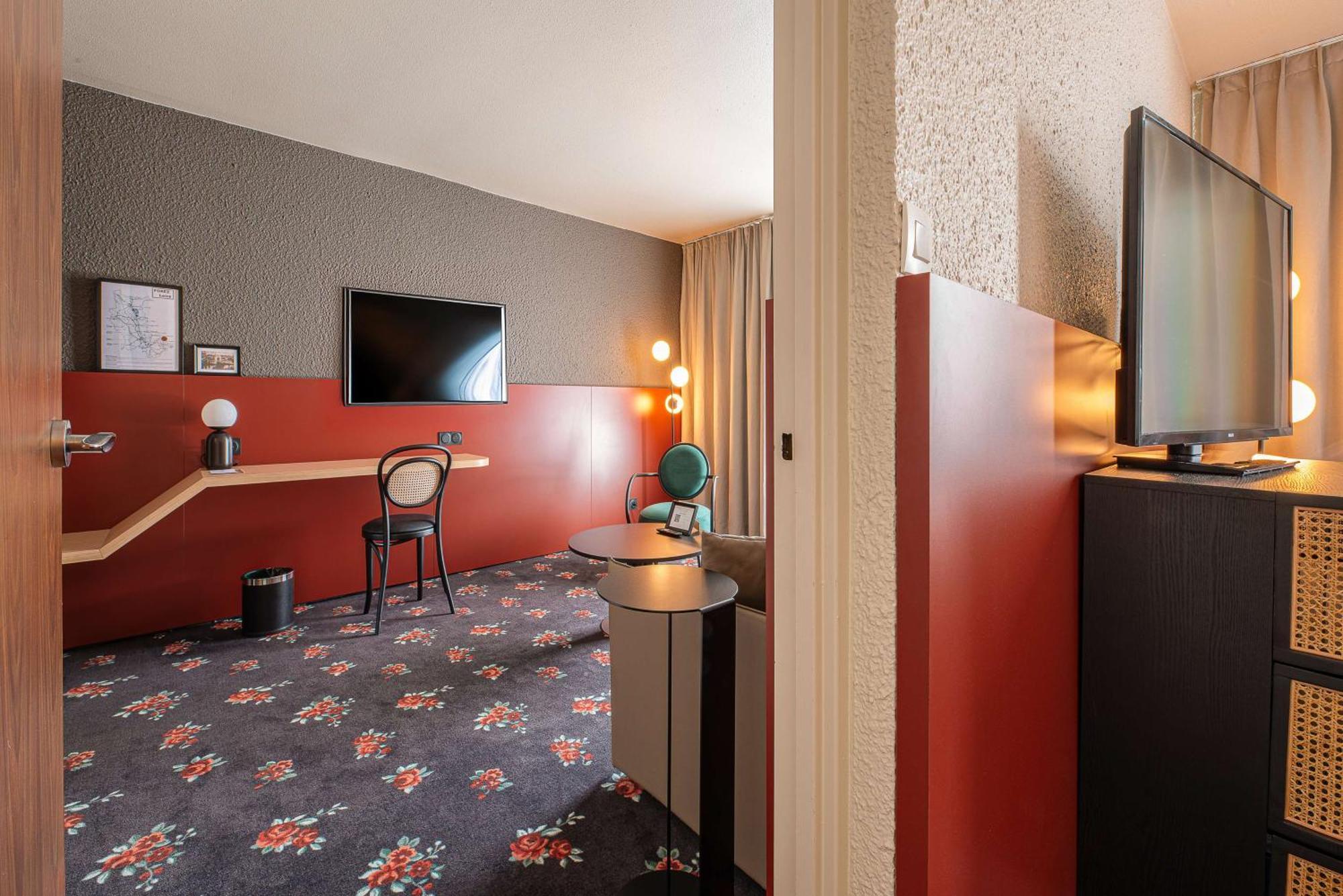 เบสต์ เวสเทิร์น แซ็ง-เอเตียน แอโรปอร์ Hotel อ็องเดรซิเยอซ์-บูเตยง ภายนอก รูปภาพ
